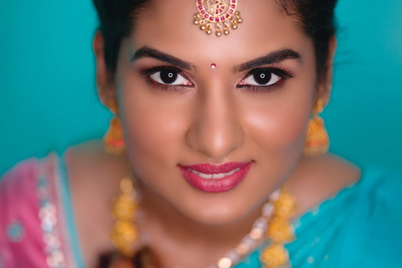 RJ Photography engagement shoot in Gudiyattam