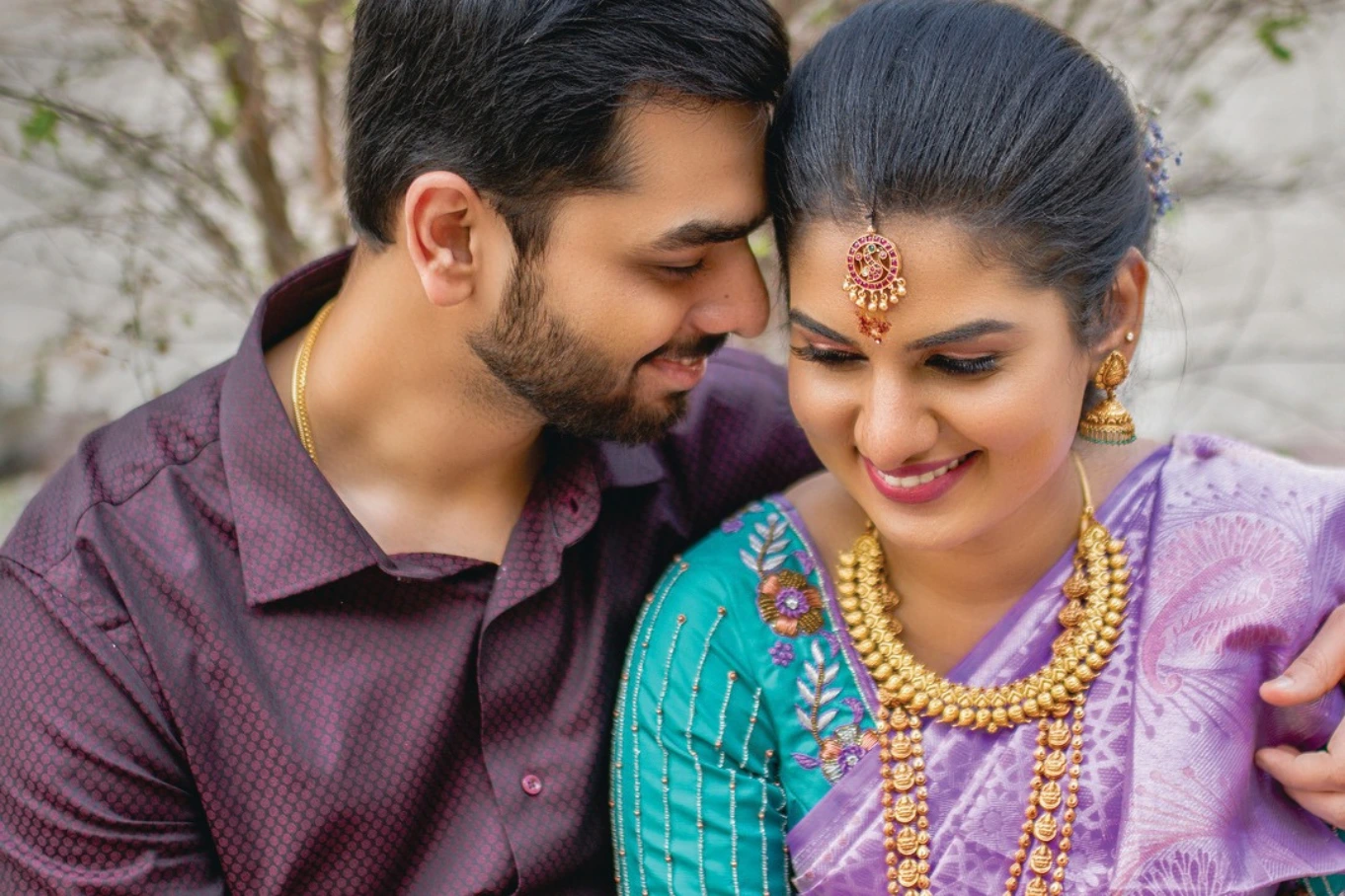 Candid engagement shots by RJ Photography, Gudiyattam, Vellore